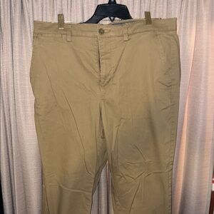 Men's Croft & barrow khaki pants straight fit